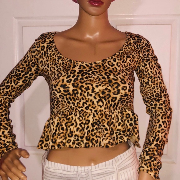 Forever 21 - Picture 1 of 16